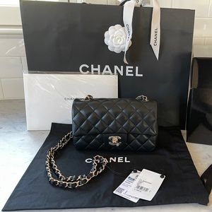 Chanel 21P Mini Classic Flap Black Lambskin GHW